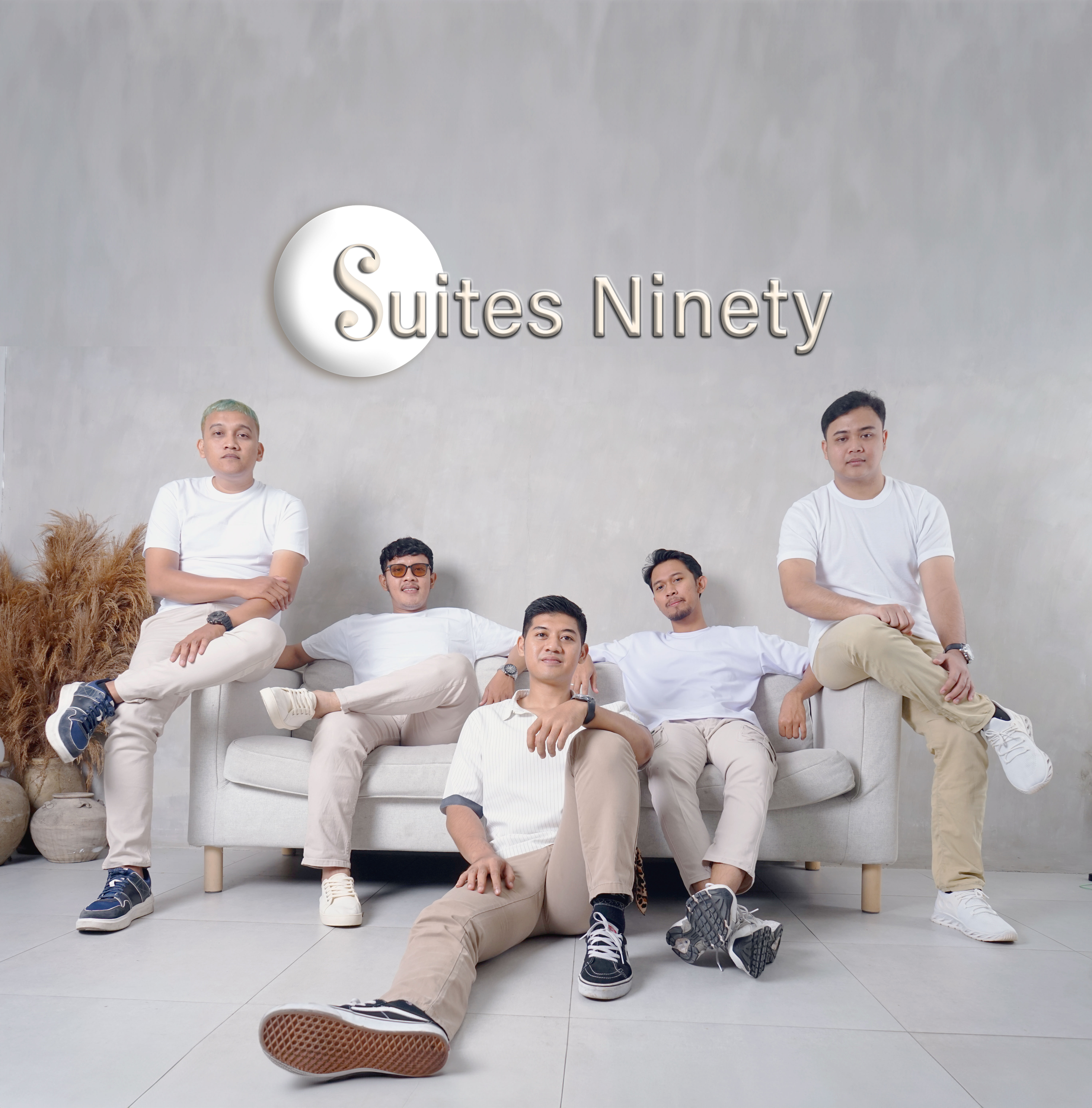 Suites Ninety Photo
