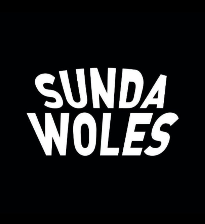 sunda woles Photo