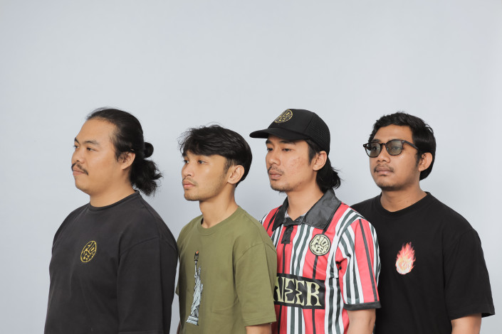 FIONEER Photo
