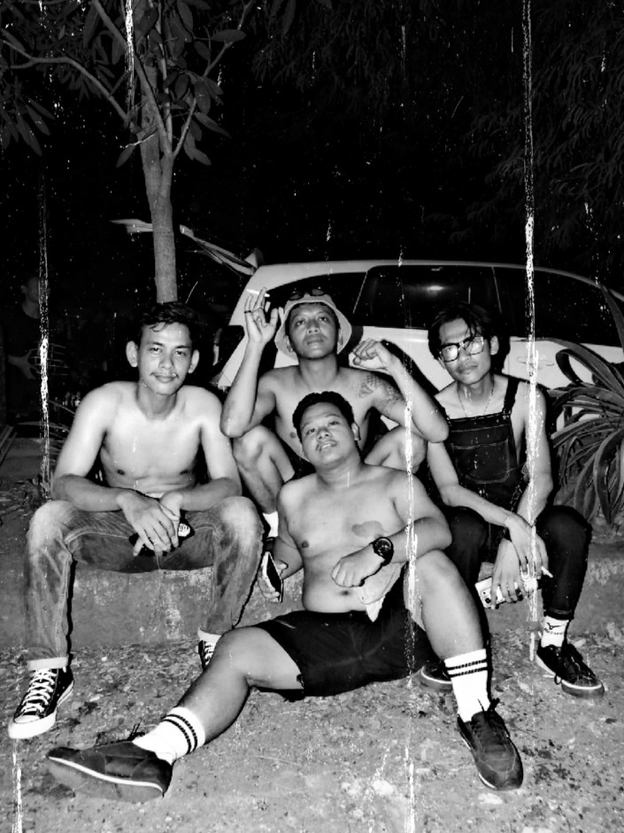 Millitan Photo