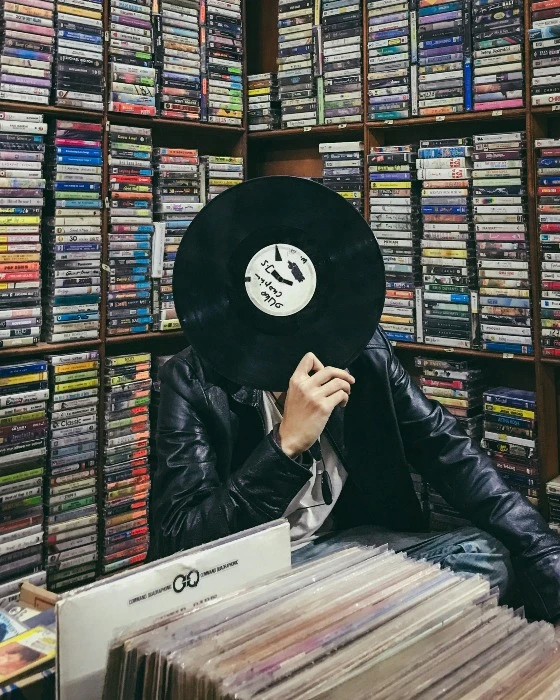 Kenapa Millennials & Gen Z Kini Bangga Beli Vinyl