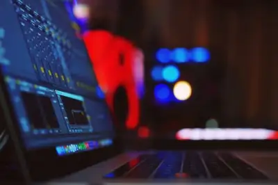 Banyak yang Ngira Cuma Pajangan Layar, Padahal VJ Bisa Jadi Senjata Rahasia Identitas Band