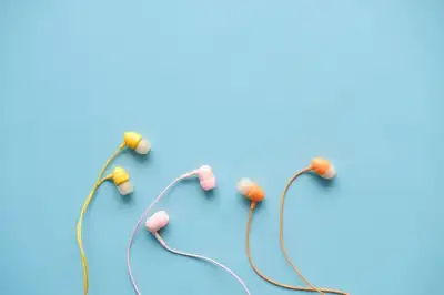 Kenapa Pas Lagi Semangat Lo Otomatis Cari Lagu Kencang? Ternyata Ini Alasannya!