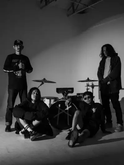 Mitos Mistis Pecah Keheningan Lewat “Fishbone”, Single Pembuka menuju Proyek Terbaru