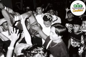 Crowd Surfing Dongker Show in Solo 2025